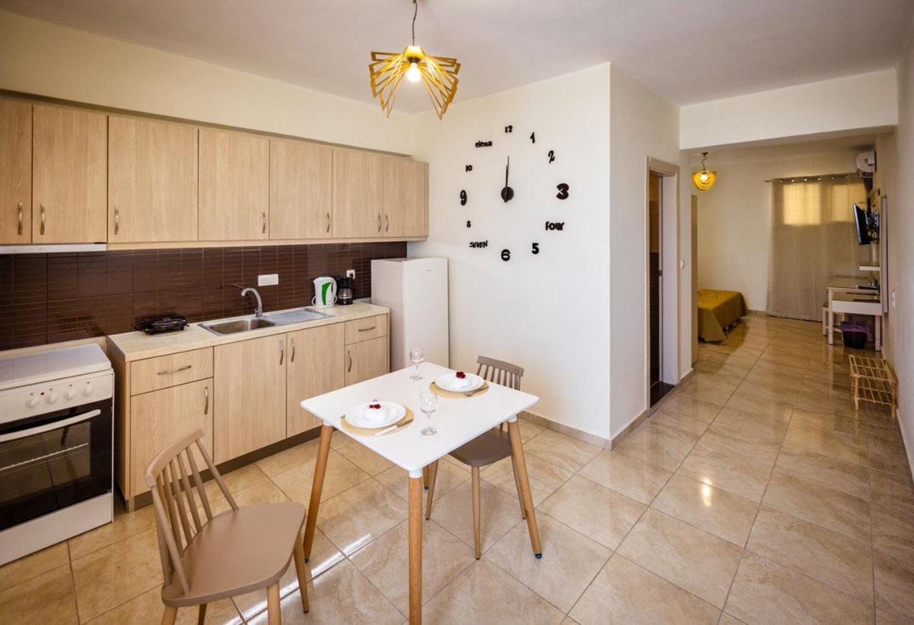 Fabview Studio Apartments Panormos  Екстер'єр фото